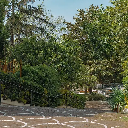 Mermaids' Dream Bed and breakfast 4*